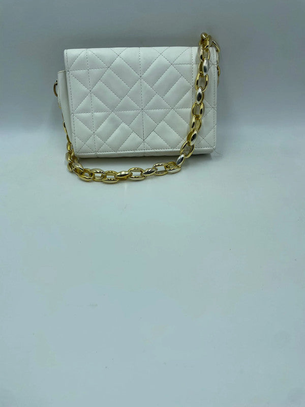 Borsa trapuntata bianca con catena oro