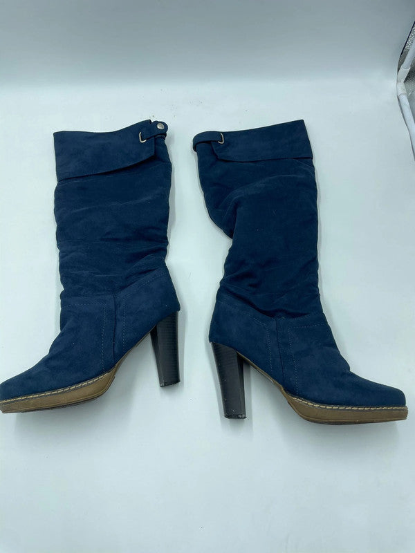 Stivaletti blu in camoscio con tacco alto