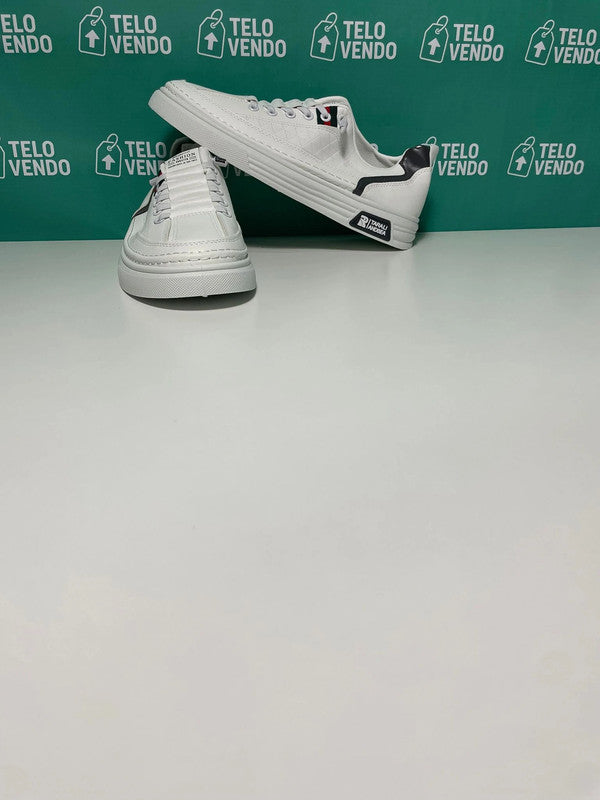 Sneakers uomo taglia 43