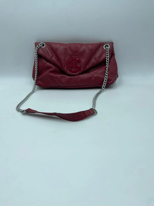 Borsa trapuntata bordeaux con catena – elegante e capiente