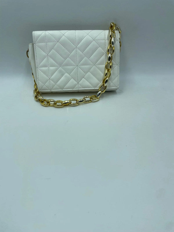 Borsa trapuntata bianca con catena oro