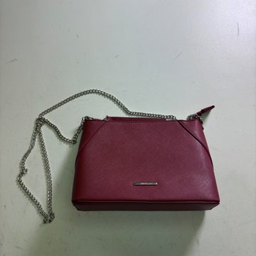 Borsello Joop! bordeaux con tracolla a catena